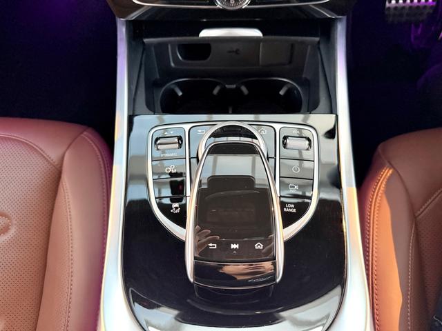 Ｇクラス Ｇ４００ｄ　ＡＭＧライン　Ｇ　ｍａｎｕｆａｋｕｔｕｒプログラム／ＡＭＧライン／ラグジュアリーＰＫＧ／ブラウンレザーシート／アダプティブダンピングシステム／３６０°カメラ／サンルーフ／シートヒーター／ブルメスターサウンド（31枚目）