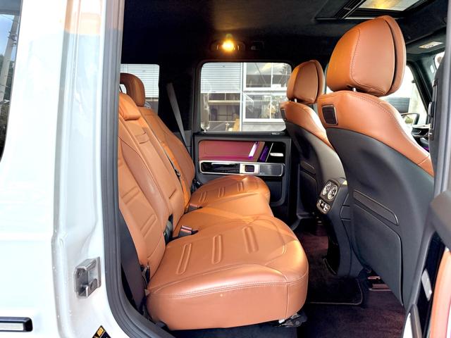 Ｇクラス Ｇ４００ｄ　ＡＭＧライン　Ｇ　ｍａｎｕｆａｋｕｔｕｒプログラム／ＡＭＧライン／ラグジュアリーＰＫＧ／ブラウンレザーシート／アダプティブダンピングシステム／３６０°カメラ／サンルーフ／シートヒーター／ブルメスターサウンド（43枚目）