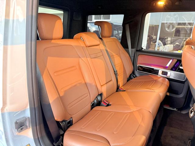 Ｇクラス Ｇ４００ｄ　ＡＭＧライン　Ｇ　ｍａｎｕｆａｋｕｔｕｒプログラム／ＡＭＧライン／ラグジュアリーＰＫＧ／ブラウンレザーシート／アダプティブダンピングシステム／３６０°カメラ／サンルーフ／シートヒーター／ブルメスターサウンド（44枚目）