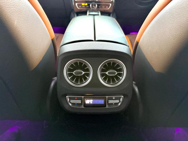 Ｇクラス Ｇ４００ｄ　ＡＭＧライン　Ｇ　ｍａｎｕｆａｋｕｔｕｒプログラム／ＡＭＧライン／ラグジュアリーＰＫＧ／ブラウンレザーシート／アダプティブダンピングシステム／３６０°カメラ／サンルーフ／シートヒーター／ブルメスターサウンド（45枚目）