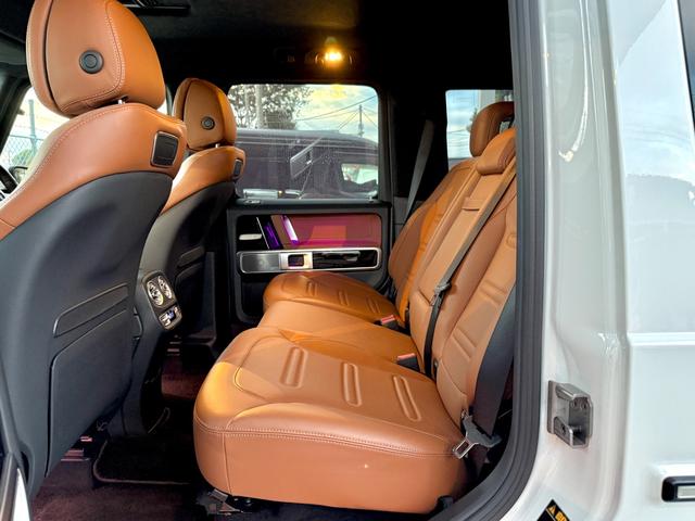 Ｇクラス Ｇ４００ｄ　ＡＭＧライン　Ｇ　ｍａｎｕｆａｋｕｔｕｒプログラム／ＡＭＧライン／ラグジュアリーＰＫＧ／ブラウンレザーシート／アダプティブダンピングシステム／３６０°カメラ／サンルーフ／シートヒーター／ブルメスターサウンド（47枚目）