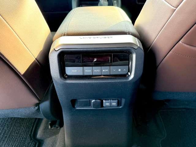 ランドクルーザー２５０ ＶＸファーストエディション　フルモデリスタエアロ／モデリスタ２０ＡＷ／Ａ２Ｍプロテクト／サンルーフ／ブラウンレザーシート／シートヒーター／ベンチレーター／ＡＣＣ／レーンキープアシスト／デジタルインナーミラー／パワーバックドア（37枚目）