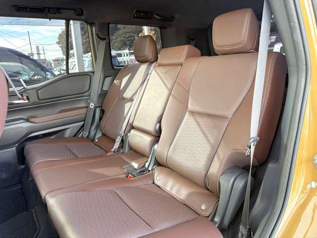 ランドクルーザー２５０ ＶＸファーストエディション　フルモデリスタエアロ／モデリスタ２０ＡＷ／Ａ２Ｍプロテクト／サンルーフ／ブラウンレザーシート／シートヒーター／ベンチレーター／ＡＣＣ／レーンキープアシスト／デジタルインナーミラー／パワーバックドア（41枚目）