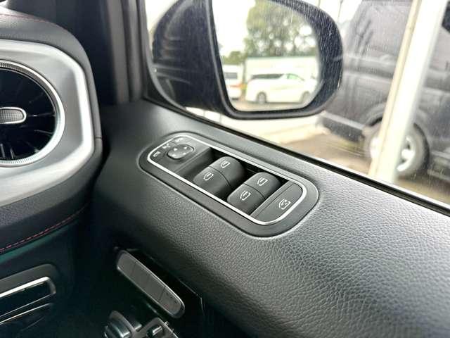 ディーゼルターボ　４ＷＤ　各所エンブレムラッピング／ＡＭＧライン／サンルーフ／ブルメスターサウンド／シートヒーター／前後ドライブレコーダー／レーンキープアシスト／全方位カメラ／アダプティブコントロール