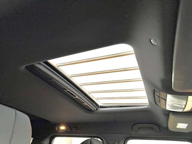 ディーゼルターボ　４ＷＤ　各所エンブレムラッピング／ＡＭＧライン／サンルーフ／ブルメスターサウンド／シートヒーター／前後ドライブレコーダー／レーンキープアシスト／全方位カメラ／アダプティブコントロール