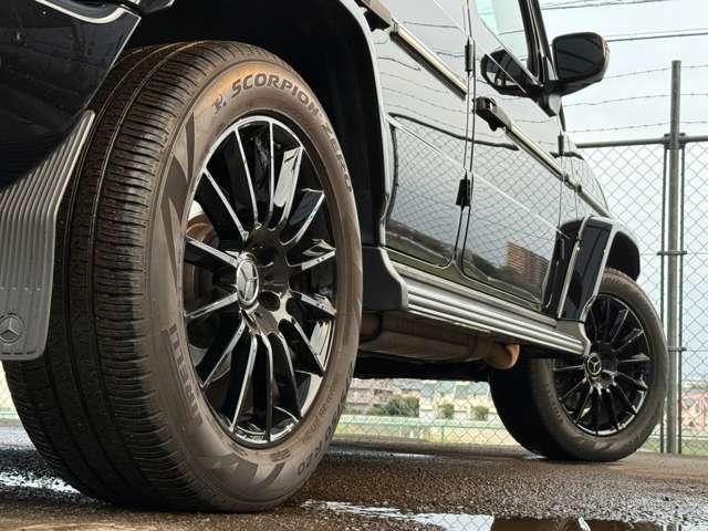 ディーゼルターボ　４ＷＤ　各所エンブレムラッピング／ＡＭＧライン／サンルーフ／ブルメスターサウンド／シートヒーター／前後ドライブレコーダー／レーンキープアシスト／全方位カメラ／アダプティブコントロール