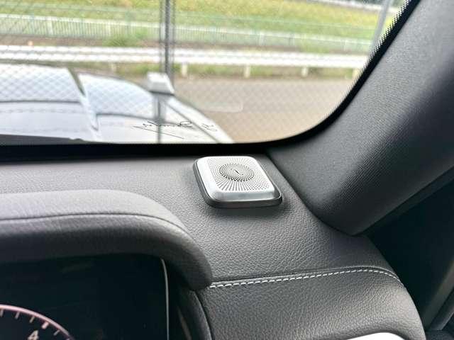 ラグジュアリーＰＫＧ／サンルーフ／ブルメスターサウンド／ａｐｐｌｅ　ｃａｒ　ｐｌａｙ／アダプティブダンピングシステム／ブラウンフルレザーシート／全方位カメラ／ＡＭＧ２０インチＡＷ