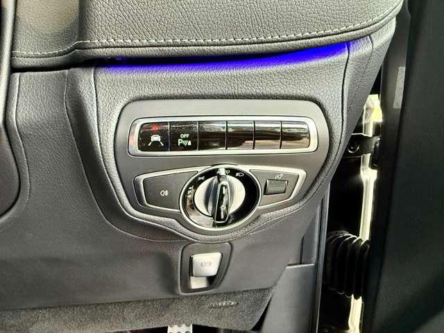 ラグジュアリーＰＫＧ／サンルーフ／ブルメスターサウンド／ａｐｐｌｅ　ｃａｒ　ｐｌａｙ／アダプティブダンピングシステム／ブラウンフルレザーシート／全方位カメラ／ＡＭＧ２０インチＡＷ