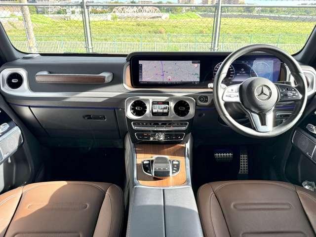 ラグジュアリーＰＫＧ／サンルーフ／ブルメスターサウンド／ａｐｐｌｅ　ｃａｒ　ｐｌａｙ／アダプティブダンピングシステム／ブラウンフルレザーシート／全方位カメラ／ＡＭＧ２０インチＡＷ