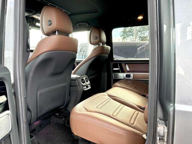 ラグジュアリーＰＫＧ／サンルーフ／ブルメスターサウンド／ａｐｐｌｅ　ｃａｒ　ｐｌａｙ／アダプティブダンピングシステム／ブラウンフルレザーシート／全方位カメラ／ＡＭＧ２０インチＡＷ