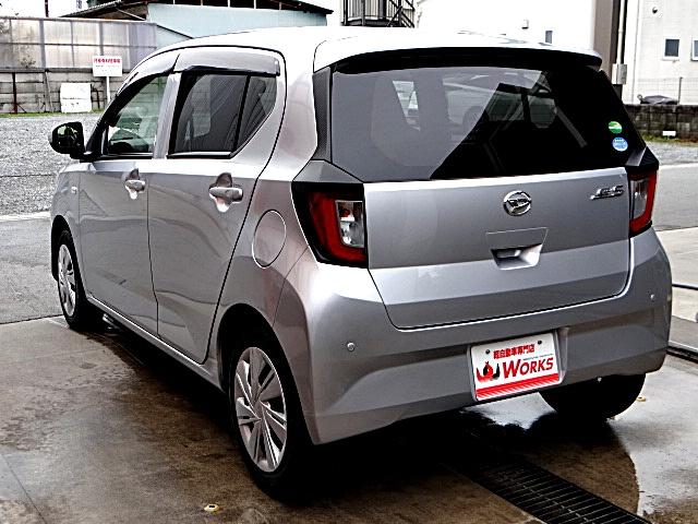 ミライース X SAIII スマアシ3 アイドリングストップ オートライト(オートマチックハイビーム機能付き) リモコンキー LEDヘッドライト 純正CDオーディオ(8枚目)