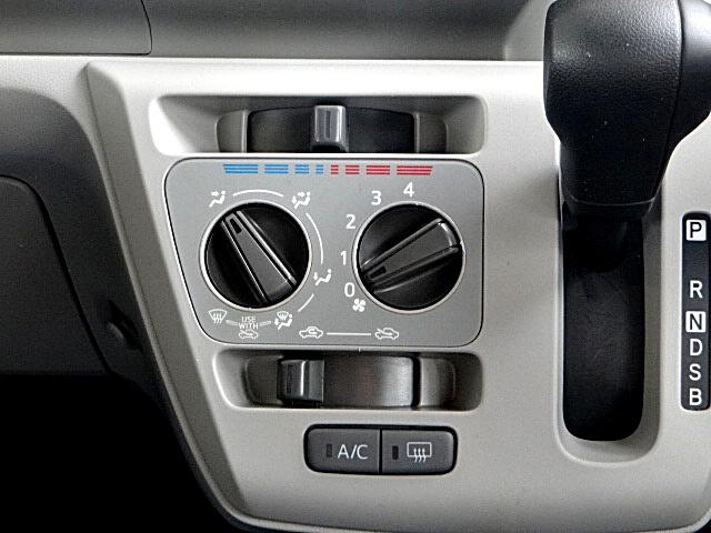 ミライース X SAIII スマアシ3 アイドリングストップ オートライト(オートマチックハイビーム機能付き) リモコンキー LEDヘッドライト 純正CDオーディオ(27枚目)