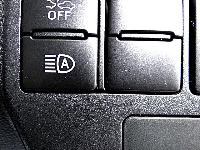 ハイゼットカーゴ ＤＸ　ＳＡＩＩＩ　走行１３７３７キロ　４ＷＤ　前席パワーウインドウ　スマアシ３　リモコンキー　ハイビームアシスト　アイドリングストップ（33枚目）