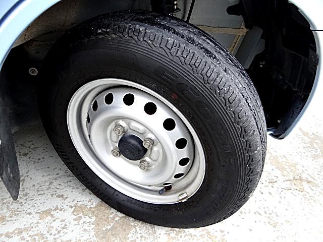 ハイゼットカーゴ ＤＸ　ＳＡＩＩＩ　走行１３７３７キロ　４ＷＤ　前席パワーウインドウ　スマアシ３　リモコンキー　ハイビームアシスト　アイドリングストップ（35枚目）