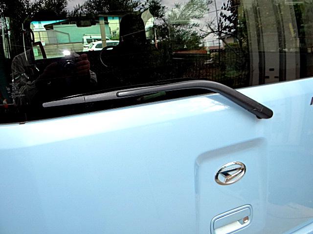 ハイゼットカーゴ ＤＸ　ＳＡＩＩＩ　走行１３７３７キロ　４ＷＤ　前席パワーウインドウ　スマアシ３　リモコンキー　ハイビームアシスト　アイドリングストップ（44枚目）