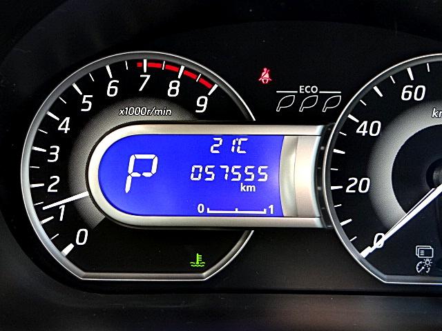 ｅＫスペースカスタム カスタムＴ　社外ナビ・テレビ　ＵＳＢ接続　Ｂｌｕｅｔｏｏｔｈオーディオ　バックカメラ　両側オートスライドドア　ＨＩＤヘッドライト　オートライト　横滑り防止　純正アルミホイール（6枚目）