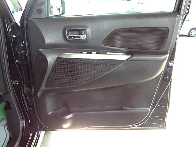 ｅＫスペースカスタム カスタムＴ　社外ナビ・テレビ　ＵＳＢ接続　Ｂｌｕｅｔｏｏｔｈオーディオ　バックカメラ　両側オートスライドドア　ＨＩＤヘッドライト　オートライト　横滑り防止　純正アルミホイール（17枚目）