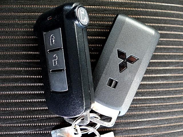 ｅＫスペースカスタム カスタムＴ　社外ナビ・テレビ　ＵＳＢ接続　Ｂｌｕｅｔｏｏｔｈオーディオ　バックカメラ　両側オートスライドドア　ＨＩＤヘッドライト　オートライト　横滑り防止　純正アルミホイール（29枚目）