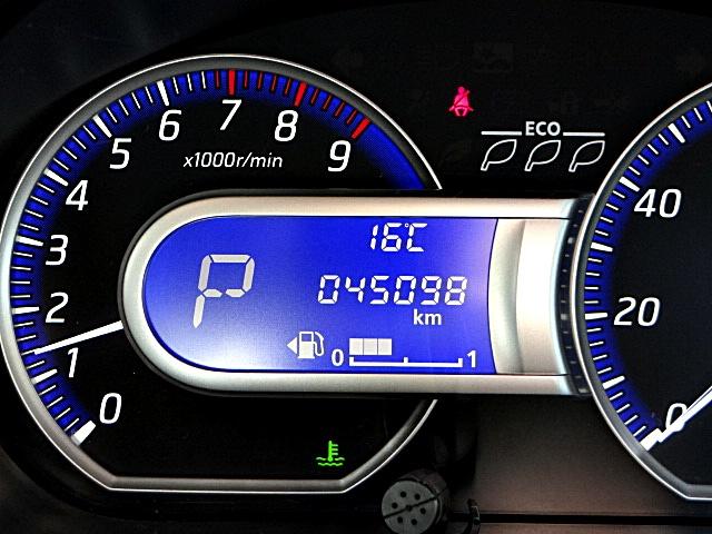 ｅＫカスタム Ｔ　ｅ－アシスト　純正ナビ・テレビ　バックカメラ　ＵＳＢ接続　Ｂｌｕｅｔｏｏｔｈオーディオ　ＨＩＤヘッドライト　フォグランプ　プッシュスタート　スマートキー　純正アルミホイール　ＥＴＣ　ｅ－Ａｓｓｉｓｔ（6枚目）