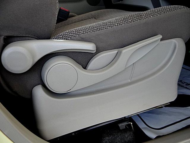 シフォン Ｇ　スマートアシスト　純正ナビ・テレビ　バックカメラ　ＵＳＢ接続　Ｂｌｕｅｔｏｏｔｈオーディオ　プッシュスタート　スマートキー　ＥＴＣ　オートライト（オートマチックハイビーム機能）　シートヒーター（16枚目）