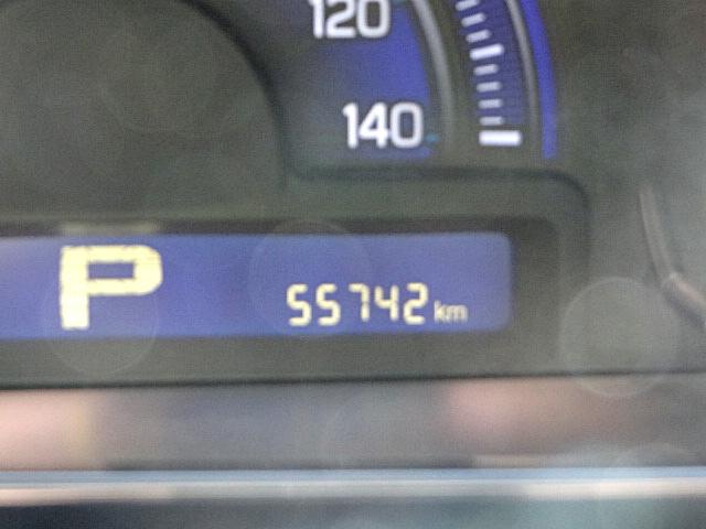 ＭＲワゴンＷｉｔ ＸＳ　社外ナビ・テレビ　ＵＳＢ接続　Ｂｌｕｅｔｏｏｔｈオーディオ　アイドリングストップ　オートライト　ＨＩＤヘッドライト　フォグランプ　プッシュスタート　スマートキー　純正アルミホイール（6枚目）