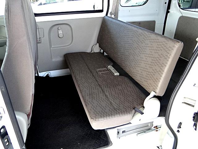 ＮＶ１００クリッパーバン ＤＸ　２速発進　前席パワーウインドウ　オーバーヘッドコンソール　リモコンキー　オートライト　横滑り防止　リヤワイパー（19枚目）