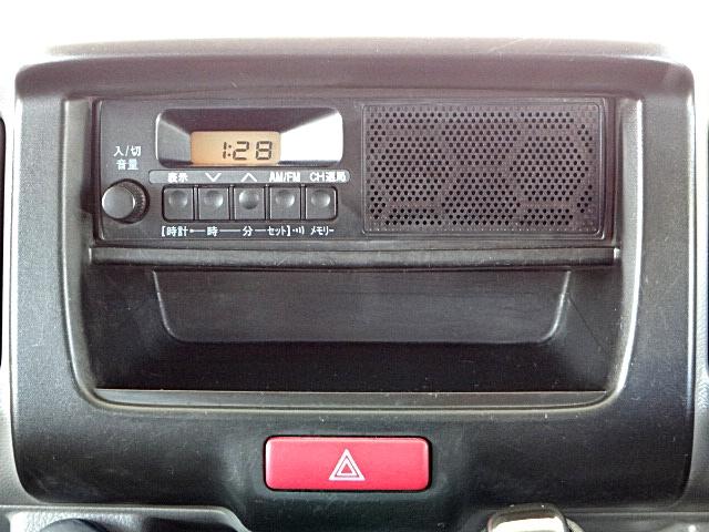 ＮＶ１００クリッパーバン ＤＸ　２速発進　前席パワーウインドウ　オーバーヘッドコンソール　リモコンキー　オートライト　横滑り防止　リヤワイパー（29枚目）