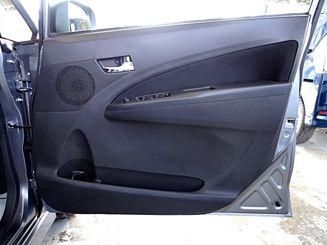 ムーヴ カスタム　ＲＳ　ＳＡ　社外ナビ・テレビ　バックカメラ　スマアシ　プッシュスタート　ズマートキー　ＬＥＤヘッドライト　オートライト　フォグランプ　純正アルミホイール　専用ＭＯＭＯステアリング（16枚目）