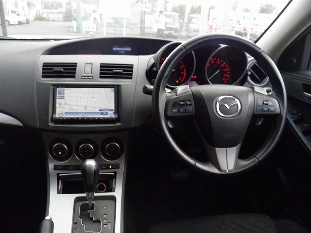 アクセラスポーツ 20S Goo鑑定済ID車輌 修復歴なし車 禁煙車ワンオーナー プッシュスタート スマートキー Bluetooth内蔵HDDナビ 地デジワンセグTV DVDビデオ再生 ETC 点検整備記録簿 走行3.6万キロ(5枚目)