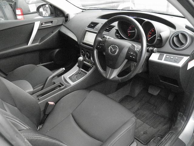 アクセラスポーツ 20S Goo鑑定済ID車輌 修復歴なし車 禁煙車ワンオーナー プッシュスタート スマートキー Bluetooth内蔵HDDナビ 地デジワンセグTV DVDビデオ再生 ETC 点検整備記録簿 走行3.6万キロ(7枚目)