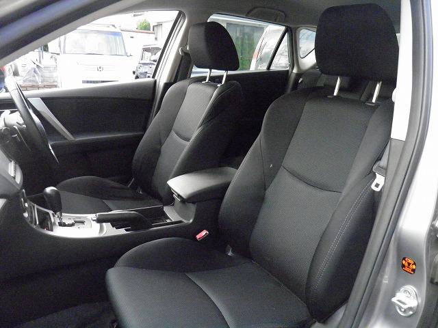 アクセラスポーツ 20S Goo鑑定済ID車輌 修復歴なし車 禁煙車ワンオーナー プッシュスタート スマートキー Bluetooth内蔵HDDナビ 地デジワンセグTV DVDビデオ再生 ETC 点検整備記録簿 走行3.6万キロ(11枚目)