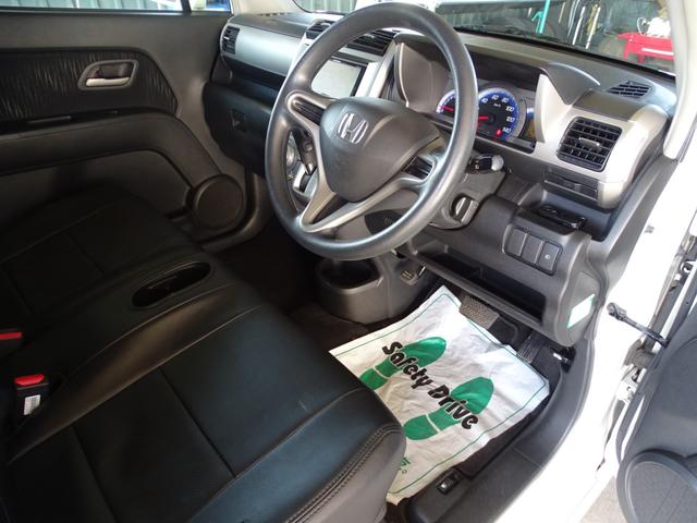 ゼストスパーク Ｗ　ＨＩＤ　スマートキー　ワンオーナー　大型ゲートスポイラー　スパーク専用アルミホイール　バックカメラ　ブルートゥース　ＯＢＤ診断済み（19枚目）