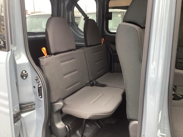 N-VAN ファン・ターボ 純正8インチナビ・Rカメラ・デモカーUP・禁煙車・ETC・ドラレコ・前車追従・レーンアシスト・衝突軽減・ミュージックプレイヤー接続・フルセグTV・LEDヘッドライト・USB端子・電動格納ミラー。(20枚目)