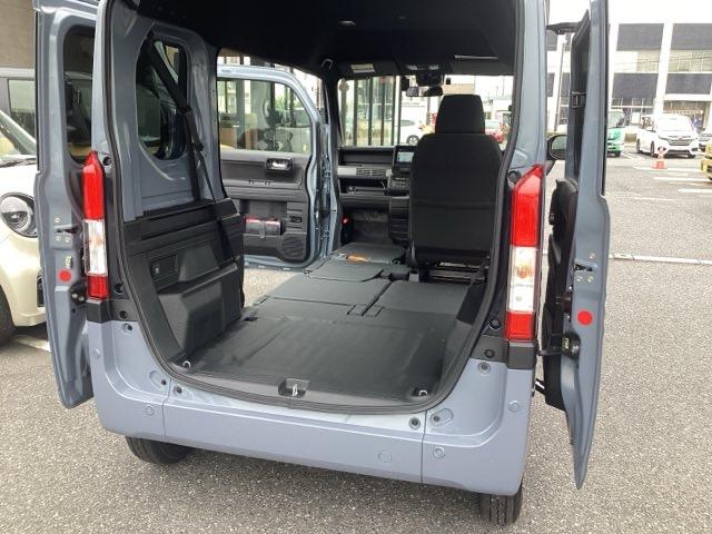 N-VAN ファン・ターボ 純正8インチナビ・Rカメラ・デモカーUP・禁煙車・ETC・ドラレコ・前車追従・レーンアシスト・衝突軽減・ミュージックプレイヤー接続・フルセグTV・LEDヘッドライト・USB端子・電動格納ミラー。(23枚目)