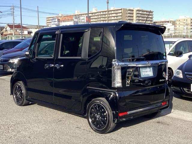 N-BOXカスタム GターボSSブラックスタイルパッケージ 純正ナビ・Rカメラ・両側電動スライド・シートヒーター・HIDライト・ミュージックプレイヤー接続・オートライト・スマートキー・1年保証・後席スライド・MTモード・ETC車載器・衝突軽減・サイドエアバック(36枚目)