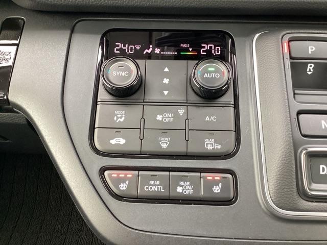 ステップワゴン ｅ：ＨＥＶエアー　純正１１．４インチナビ・デモカーＵＰ・禁煙車・マルチビューカメラ・渋滞追従・レーンアシスト・サイド＆カーテンエアバック・ＭＴモード・アルミホイール・ドラレコ・ミュージックプレイヤー接続・ＬＥＤライト・（15枚目）