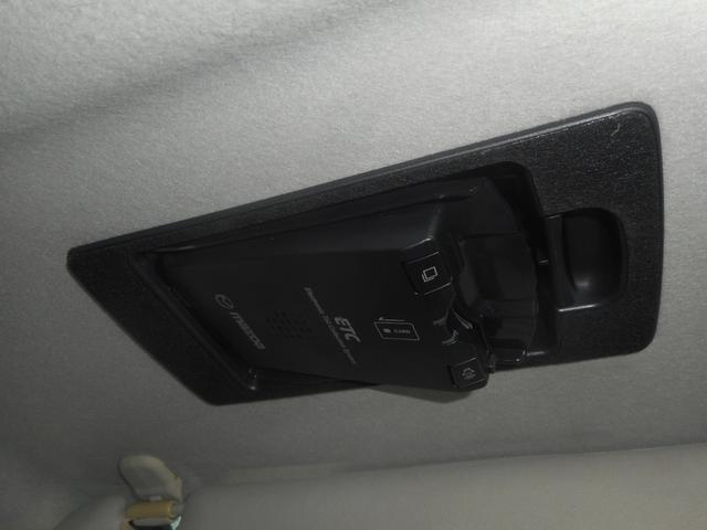 ビアンテ グランツ　純正ナビ　地デジ　バックカメラ　左右自動ドア　スマートキー　リアモニター　純正アルミ　キセノン　ＥＴＣ（19枚目）