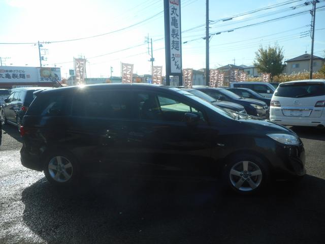 プレマシー ２０Ｃ－スカイアクティブ　純正ナビ　地デジ　Ｂｌｕｅｔｏｏｔｈ　バックカメラ　左右自動ドア　スマートキー　リアモニター　キセノン　純正アルミ　ＥＴＣ（7枚目）