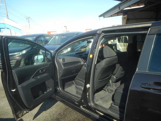 プレマシー ２０Ｃ－スカイアクティブ　純正ナビ　地デジ　Ｂｌｕｅｔｏｏｔｈ　バックカメラ　左右自動ドア　スマートキー　リアモニター　キセノン　純正アルミ　ＥＴＣ（24枚目）