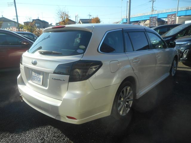 レガシィツーリングワゴン 2.5iアイサイトBスポーツ 社外ナビ 地デジ Bluetooth ハーフレザーシート パワーシート 社外マフラー 社外テール スマートキー プッシュスタート キセノン 17インチAW ETC アイサイト(5枚目)