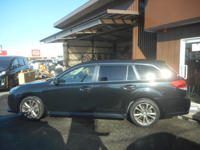 レガシィツーリングワゴン ２．５ｉ　Ｂスポーツアイサイト　Ｇパッケージ　社外ナビ　地デジ　Ｂｌｕｅｔｏｏｔｈ　バックカメラ　ハーフレザーシート　スマートキー　Ｐスタート　純正アルミ　キセノン　ＥＴＣ　アイサイト（8枚目）