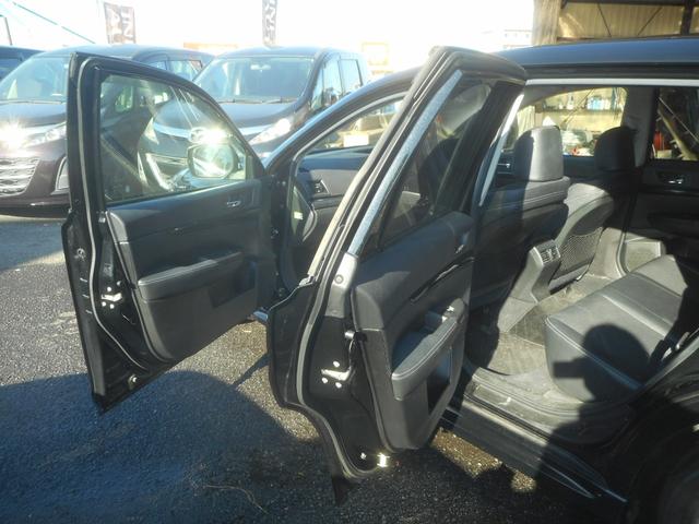 レガシィツーリングワゴン ２．５ｉ　Ｂスポーツアイサイト　Ｇパッケージ　社外ナビ　地デジ　Ｂｌｕｅｔｏｏｔｈ　バックカメラ　ハーフレザーシート　スマートキー　Ｐスタート　純正アルミ　キセノン　ＥＴＣ　アイサイト（25枚目）