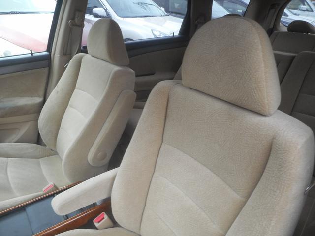 オデッセイ Ｍ　純正ＨＤＤナビ　バックカメラ　スマートキー　キセノン　純正アルミ　ＥＴＣ　後期型（16枚目）