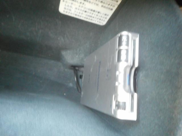 オデッセイ Ｍ　純正ＨＤＤナビ　バックカメラ　スマートキー　キセノン　純正アルミ　ＥＴＣ　後期型（20枚目）