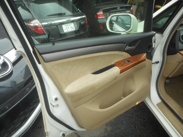 オデッセイ Ｍ　純正ＨＤＤナビ　バックカメラ　スマートキー　キセノン　純正アルミ　ＥＴＣ　後期型（22枚目）