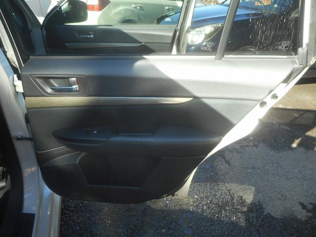 レガシィツーリングワゴン ２．５ｉアイサイト　社外ナビ　地デジ　Ｂｌｕｅｔｏｏｔｈ　バックカメラ　スマートキー　Ｐスタート　純正アルミ　キセノン　パワーシート　ＥＴＣ　タイミングチェーン（27枚目）