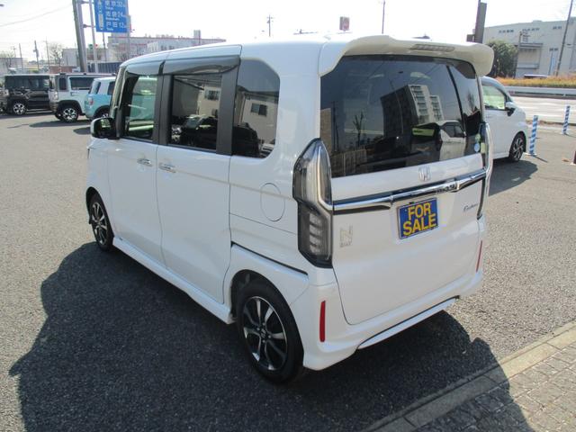 Ｎ－ＢＯＸカスタム Ｇ・Ｌホンダセンシング　メモリーナビＴＶ　ＬＥＤライト　バックカメラ　ＥＴＣ　スマートキー　プッシュスタート　純正ＡＷ　Ｂｌｕｅｔｏｏｔｈ　クルーズコントロール　ブレーキサポート（5枚目）