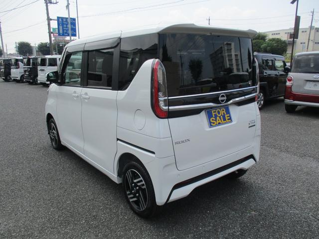 ルークス ハイウェイスター　Ｘ　プロパイロットエディション　４ＷＤ　後期型　純正９インチメモリーナビＴＶ　両側パワースライドドア　ＬＥＤライト　アラウンドビューモニター　プロパイロット　インテリキー　純正ＡＷ　シートヒーター　Ｂｌｕｅｔｏｏｔｈ（8枚目）