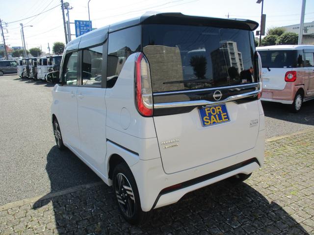 ルークス ハイウェイスター　ＸアーバンクロムプロパイロットＥＤ　４ＷＤ　後期型　純正９インチメモリーナビＴＶ　両側パワースライドドア　レザーシート　ＬＥＤライト　アラウンドビューモニター　シートヒーター　インテリキー　Ｂｌｕｅｔｏｏｔｈ　クルーズコントロール（8枚目）