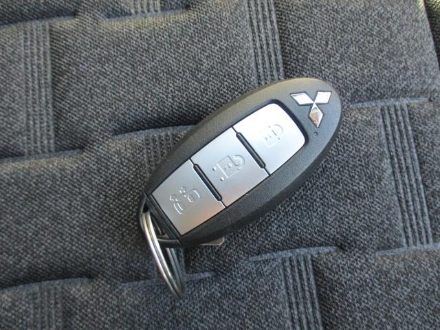 デリカミニ G 10インチナビTV LEDヘッドライト ハーフレザー バックカメラ ブレサポ クリアランスソナー シートヒーター(29枚目)